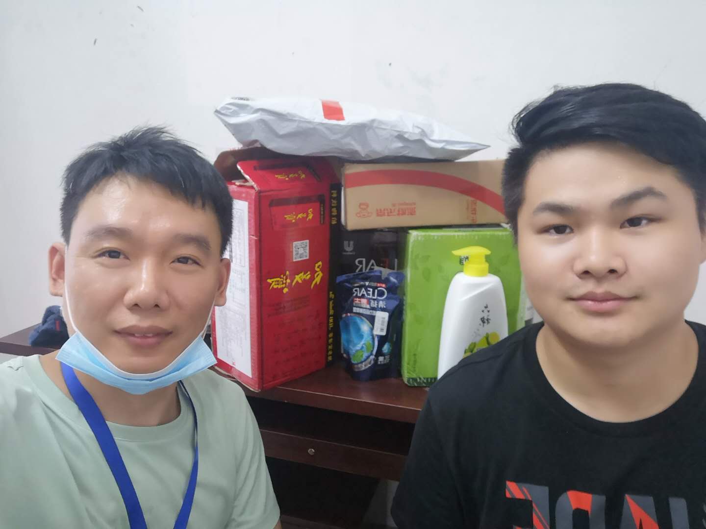 關愛職工 · 夏送清涼 | 寶開工會赴一線送清涼，致敬高溫下的堅守